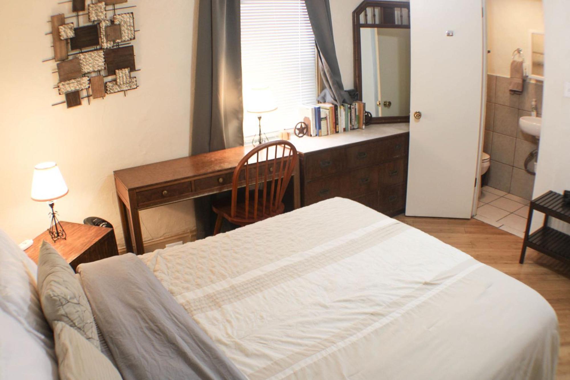 Comfortable Apartment - Pittsburgh'S Little Italy Exterior photo